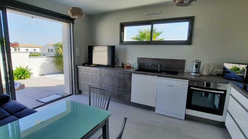 Logement Neuf Climatisé Avec Parking