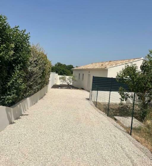 Magnifique Villa Avec Piscine Extérieure