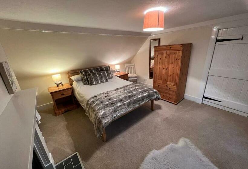 Rosemount Cottage Two   Highland Cottage