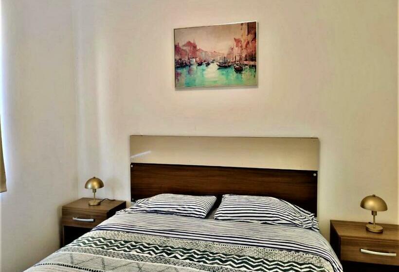 Suite Velas 1 Fila Vista Bahía   100 Metros