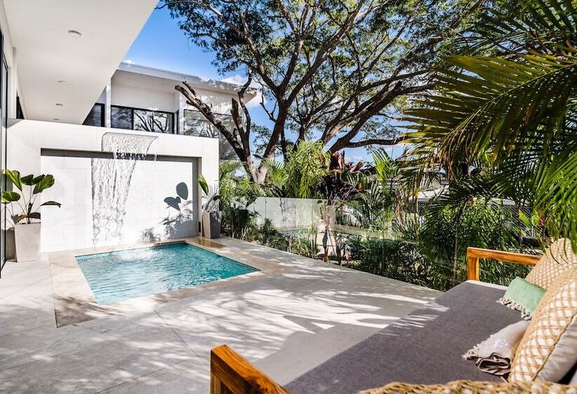 The Mvillas With Exclusive Beach Club Access