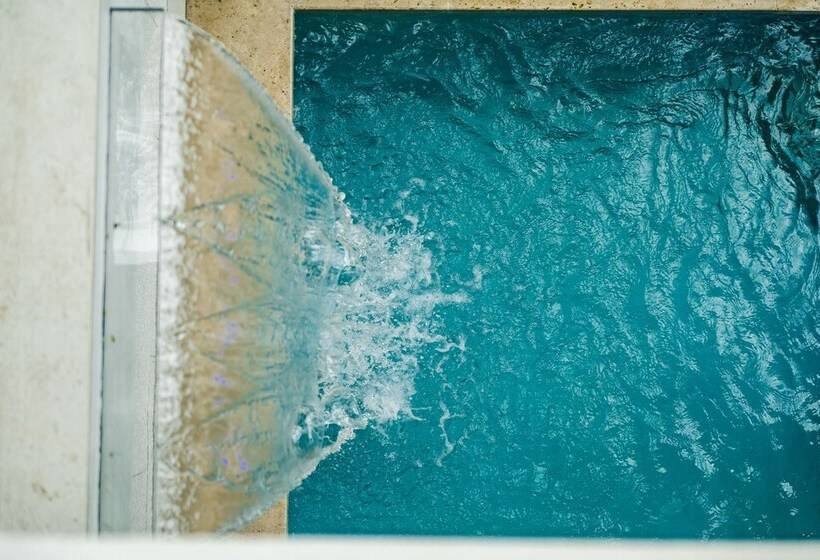 The Mvillas With Exclusive Beach Club Access