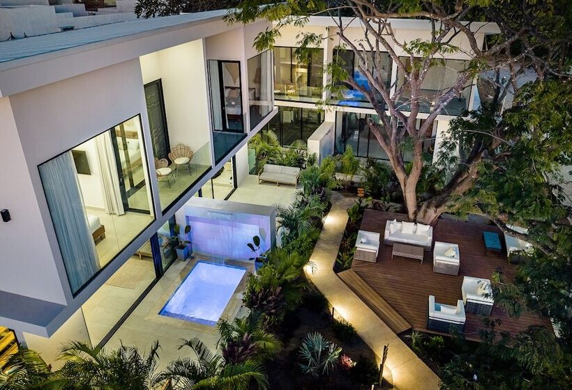 The Mvillas With Exclusive Beach Club Access