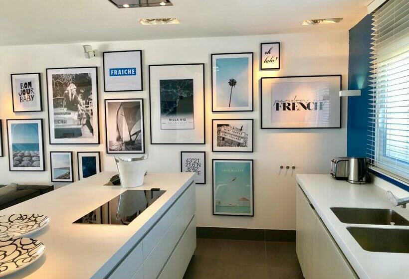 Vue Panoramique Sur La Baie De St Tropez