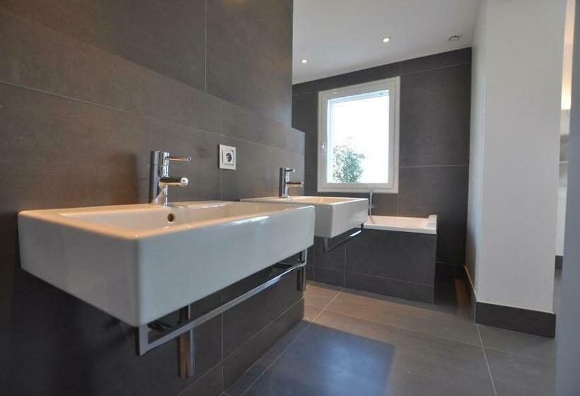 Vue Panoramique Sur La Baie De St Tropez