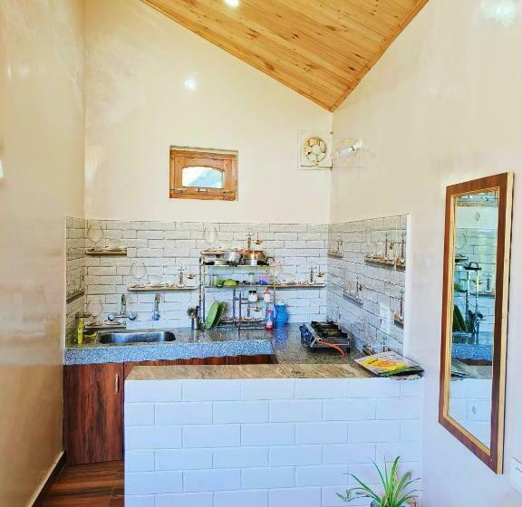 Aatithya Cottage Raison, Manali