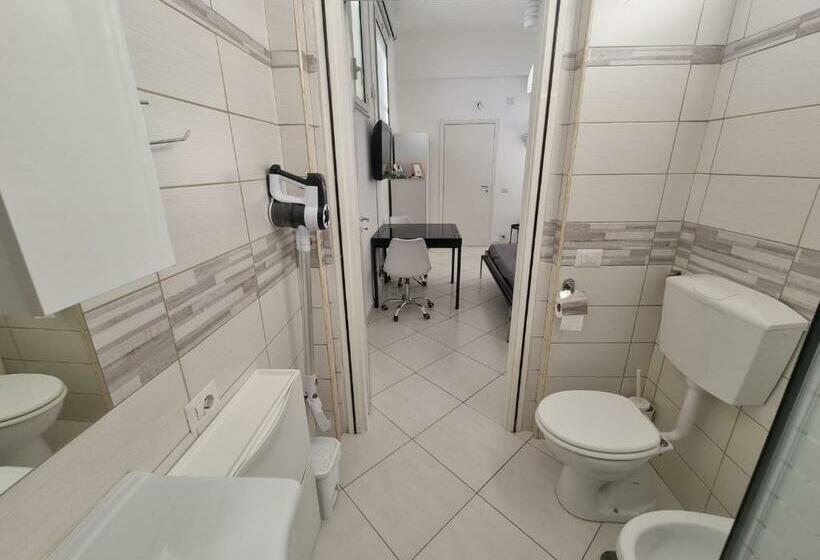 Apartments In Pompeii Ruins With Garage