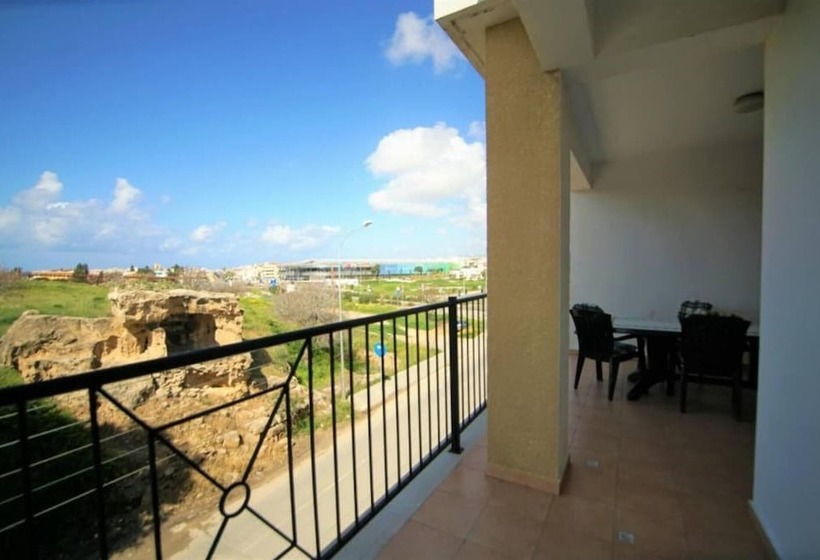 Beautiful Apartment With Pool In Paphos, Cyprus
