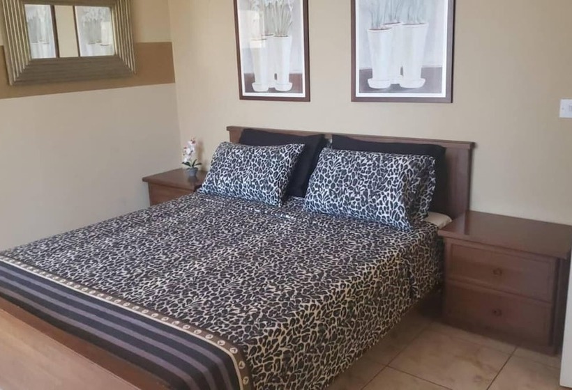 Beautiful Apartment With Pool In Paphos, Cyprus