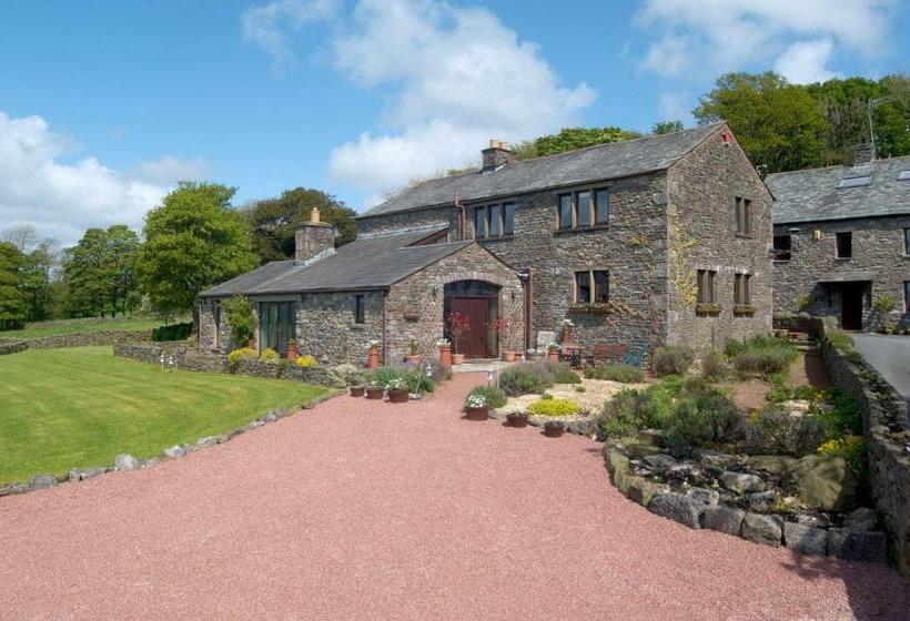 Canny Brow Barn Garden Rooms