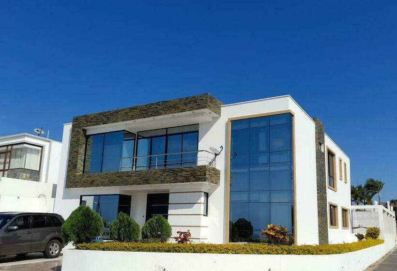 Espectacular Casa Grande Vacacional En Manta!