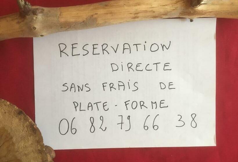 Maisonnette écologique Isolée En Botte De Paille