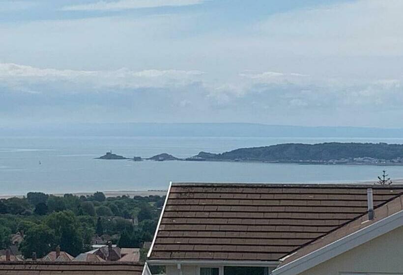 Modern & Light With Sea Views & Parking, Swansea