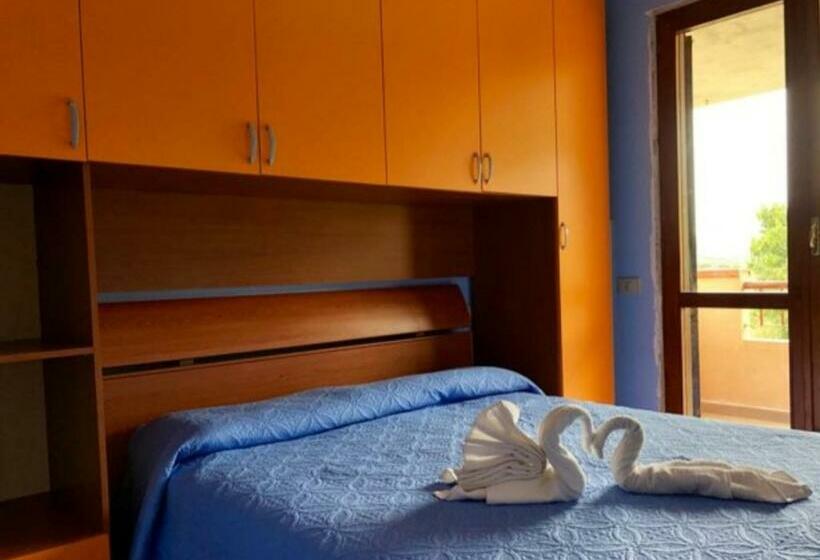 Villasimius Cri&mau1