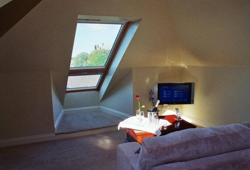 Baileys Hotel Cashel