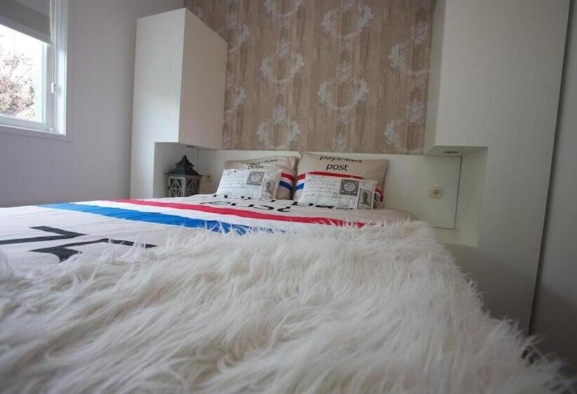 B&b   Pension Perruque