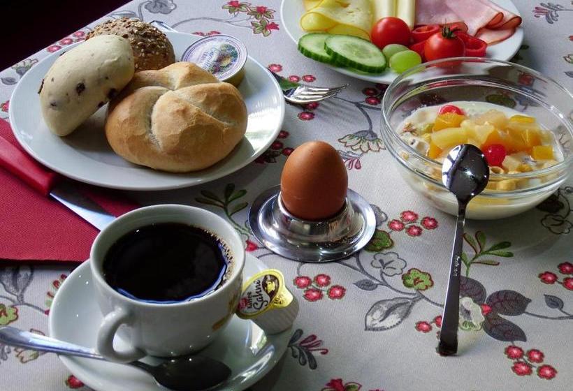 Bed and Breakfast Gartenpension Fischl