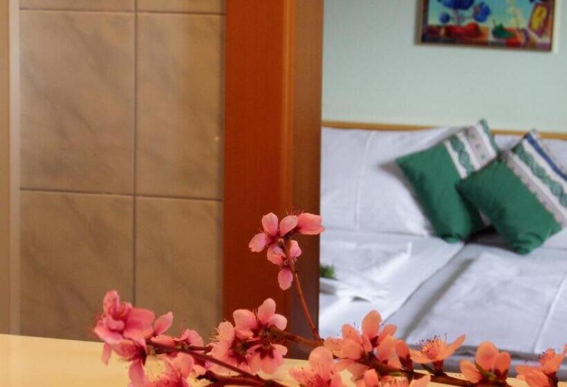 Bed and Breakfast Gartenpension Fischl