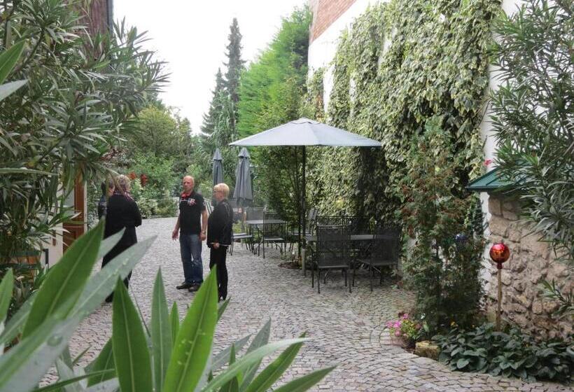 Bed and Breakfast Gartenpension Fischl
