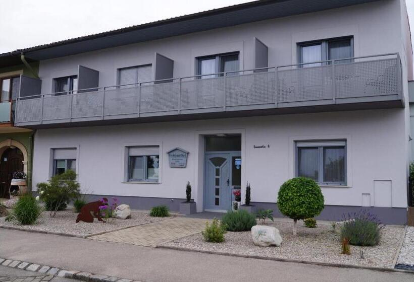 Bed and Breakfast Gästehaus Gisch Sandra