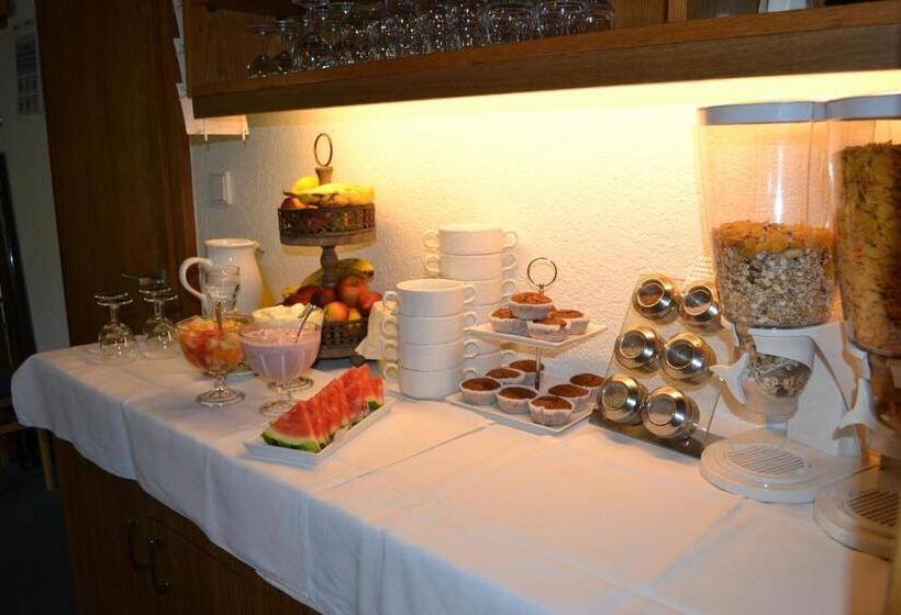 مبيت وإفطار Gästehaus Pension Barbara