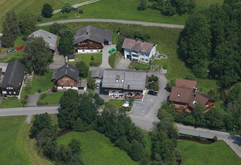 مبيت وإفطار Gästehaus Pension Barbara