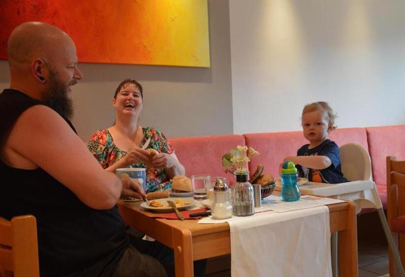 Bed and Breakfast Gästehaus Schmidt