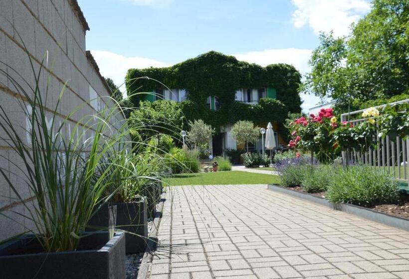 Bed and Breakfast Gästehaus Schmidt