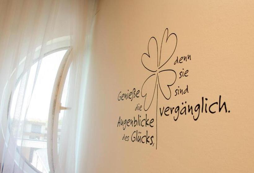 Bed and Breakfast Gästehaus Schmidt