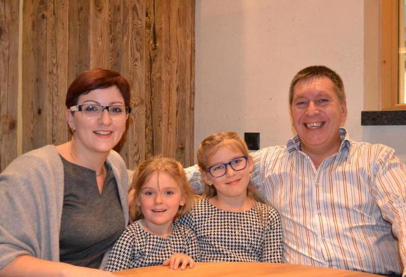 مبيت وإفطار Gästehaus Pension Barbara