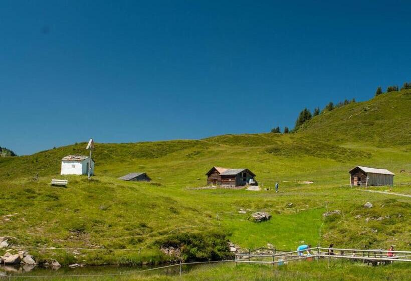 ベッドアンドブレックファースト Haus Furka