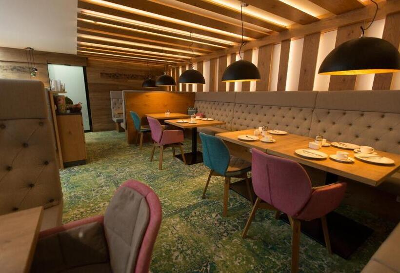 مبيت وإفطار Lucia 3 Sterne Superior