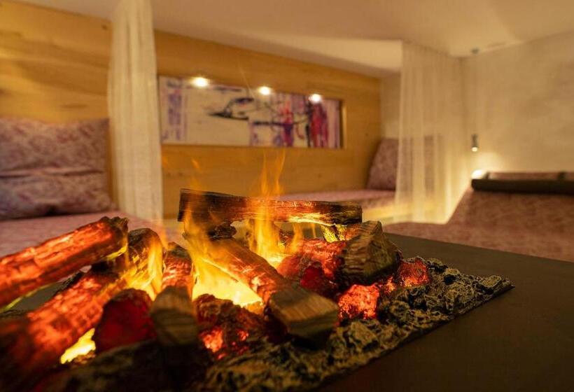 مبيت وإفطار Lucia 3 Sterne Superior