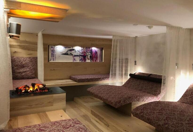 مبيت وإفطار Lucia 3 Sterne Superior