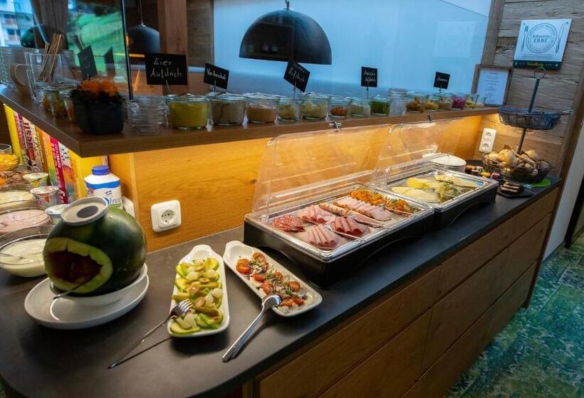 مبيت وإفطار Lucia 3 Sterne Superior