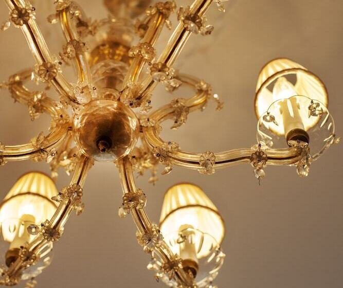 تختخواب و صبحانه Pension Suzanne