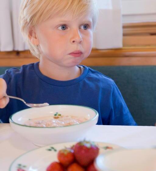 مبيت وإفطار Schtûbat