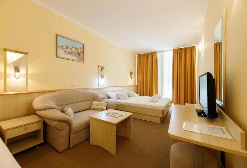 Family Hotel Adria   All Inclusive