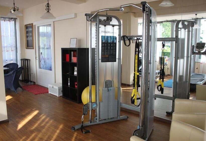 Отель Al Faro Lodge Am See