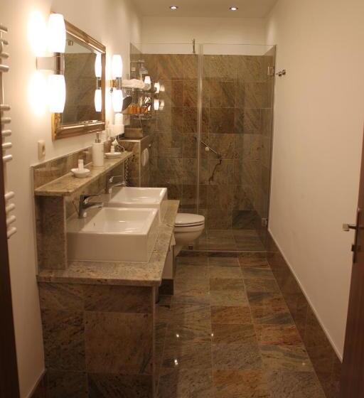 Отель Al Faro Lodge Am See