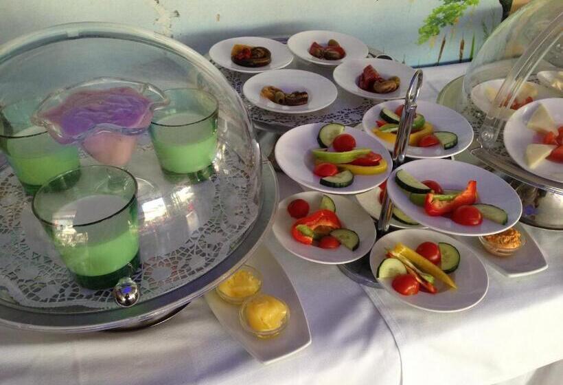 Отель Al Faro Lodge Am See