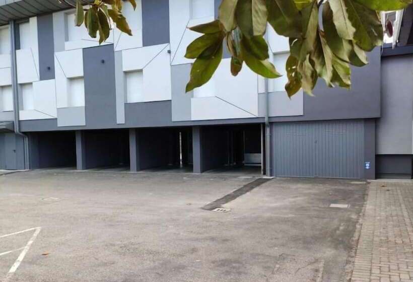 Отель Albergo Aurora