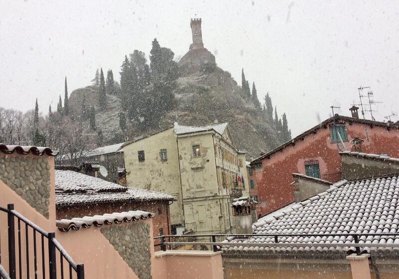 ホテル Albergo La Rocca