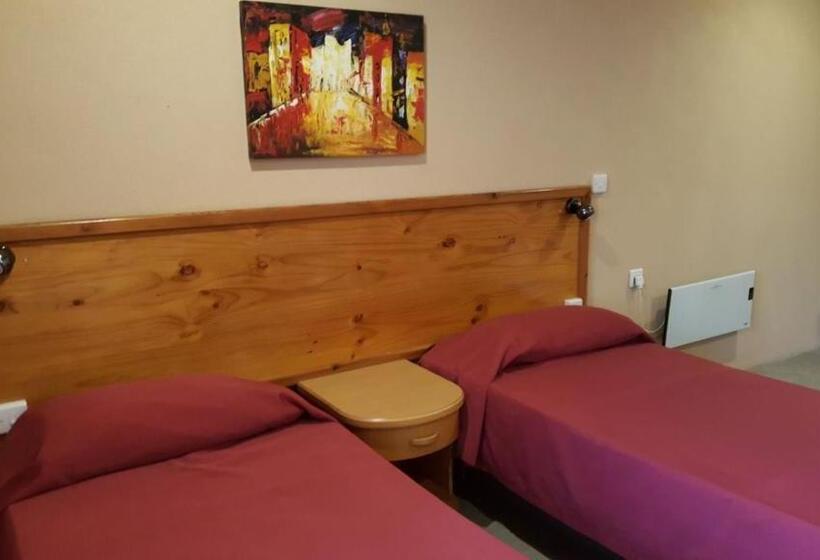 هتل Alborada Apart