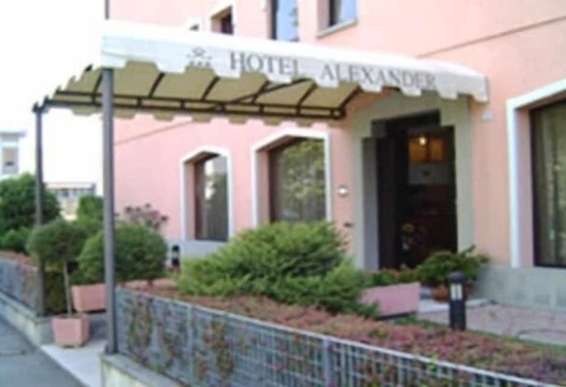 בית מלון כפרי Alexander