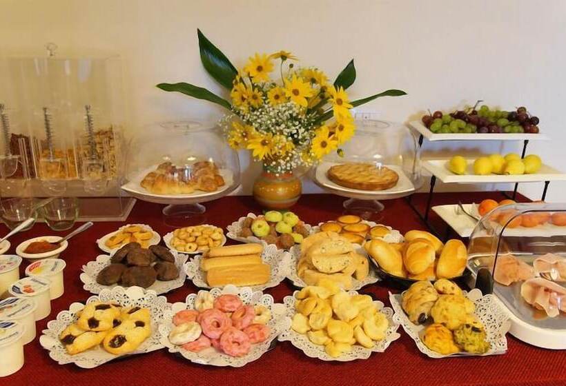 فندق Alixia's Suites