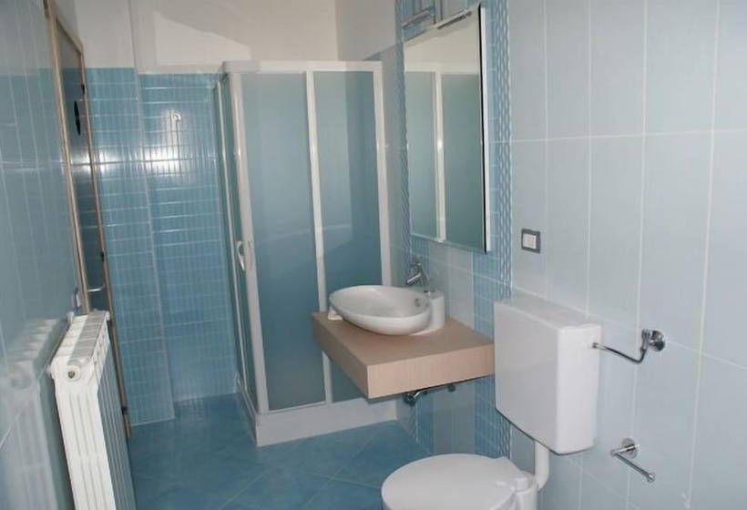 בית מלון כפרי Alixia's Suites