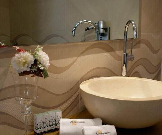 בית מלון כפרי Alixia's Suites