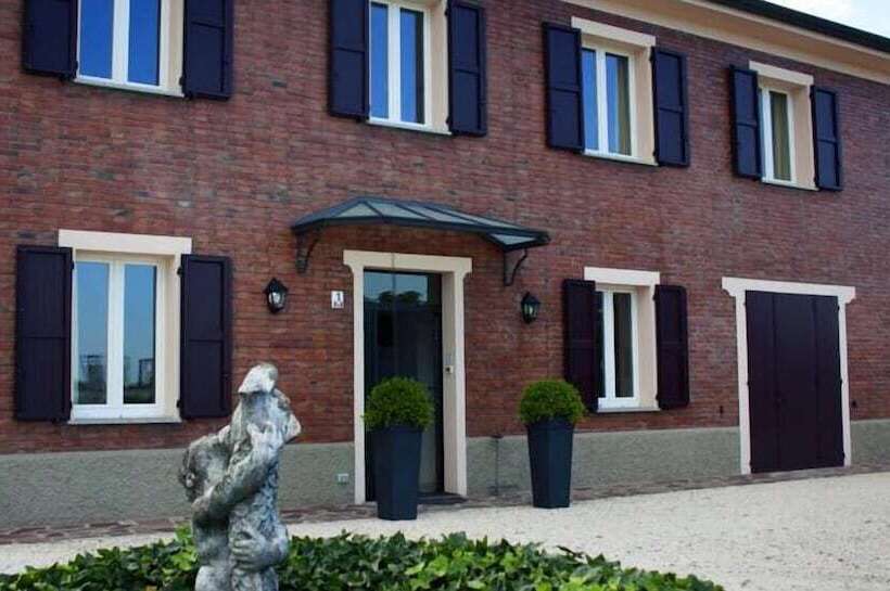 فندق Alla Corte Del Picchio Room & Breakfast