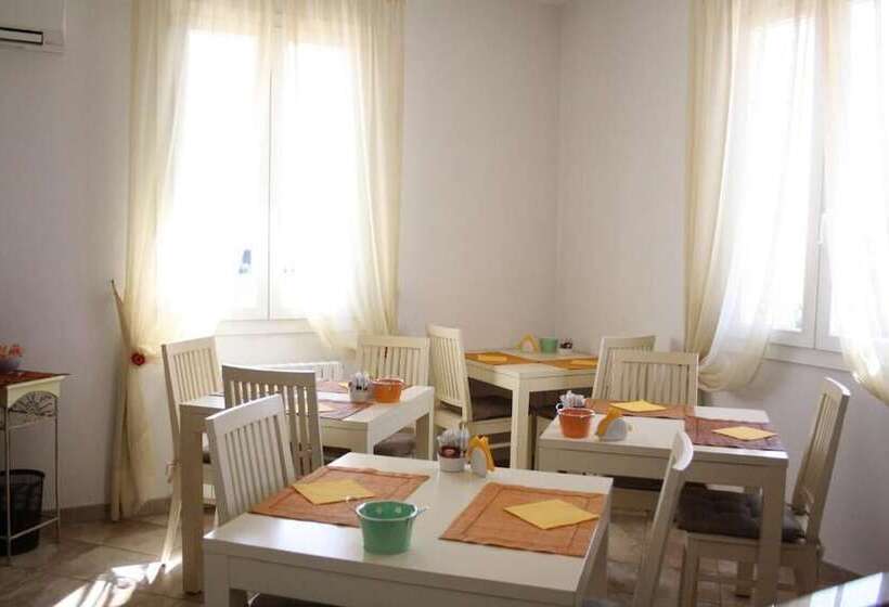 فندق Alla Corte Del Picchio Room & Breakfast